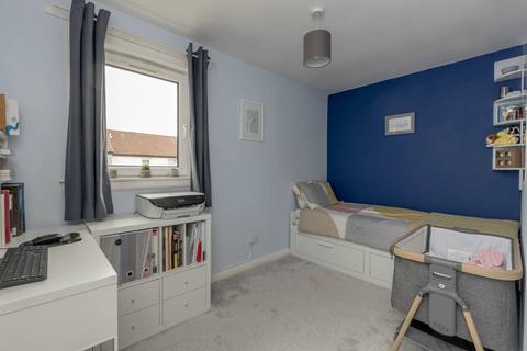 50 Springfield, Edinburgh, EH6 5SE
