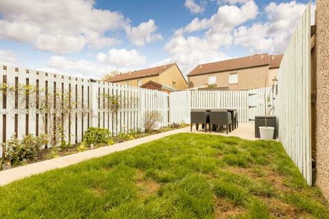 50 Springfield, Edinburgh, EH6 5SE