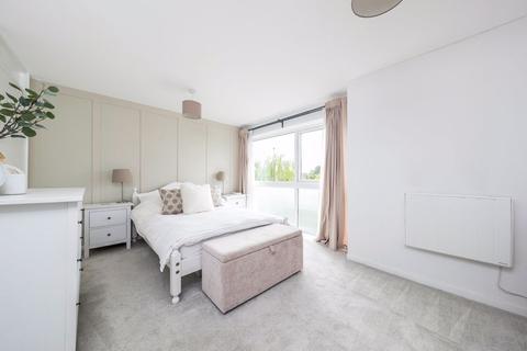 Flat 18, Hornbeam House Manor Road, Sidcup, DA15 7JA