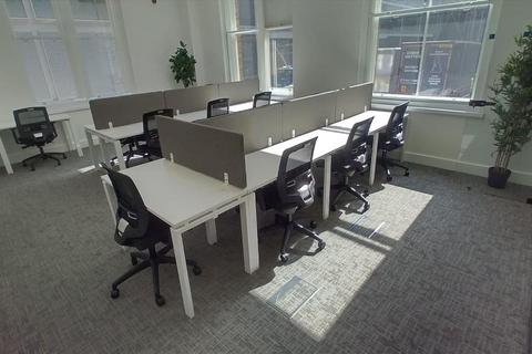 Serviced office to rent, 25 Buckingham Palace Road,,
