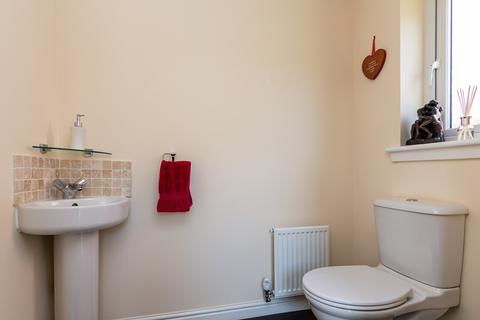 27 Cushat Gardens, Mayfield, Dalkeith, EH22 5RQ