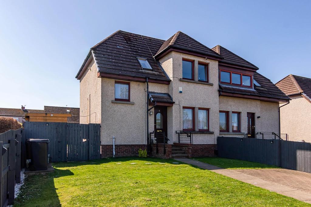 Stone Crescent, Mayfield, Dalkeith, EH22 2 bed semidetached house £