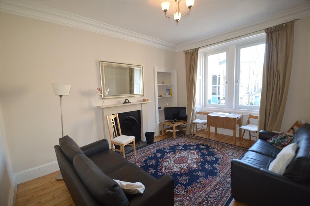 (1f1) Cathcart Place, Edinburgh, EH11 3 bed flat £1,590 pcm (£367 pw)