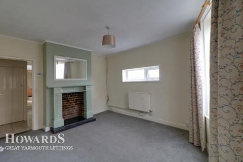 2 bedroom terraced house to rent, Burnt Lane, Gorleston
