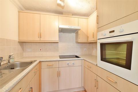 1 bedroom apartment for sale - Blenheim Lodge, 41 Chesham Road, Amersham, Buckinghamshire, HP6