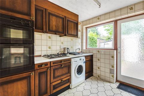 49 Pennylets Green, Stoke Poges, Slough, SL2 4BX