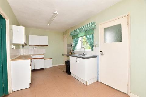 110 Camp Way, Maidstone, ME15 9BA