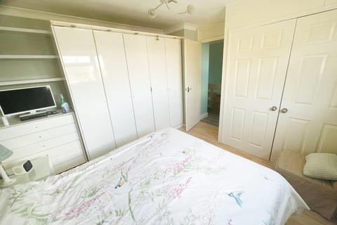 34 Durdells Gardens, Kinson, Bournemouth, BH11 9EZ