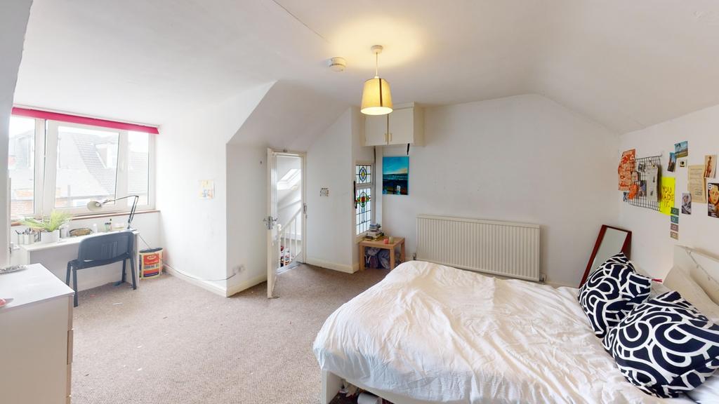 124-Noel-Bedroom 2
