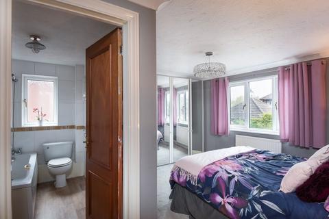 7 Applecroft, Maidenhead, SL6 3HD