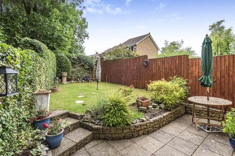 10 Lyndhurst Drive, Basingstoke, RG22 4QT