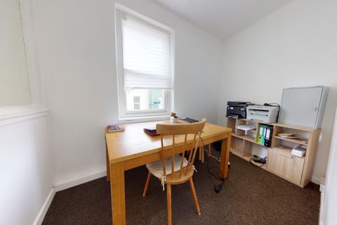 Property to rent, First Floor office, 3 Blue Street, Carmarthen, Carmarthenshire, SA31 3LQ