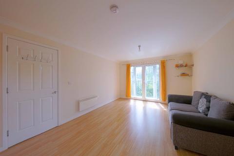 2 bedroom flat to rent, Grenfell Road, Maidenhead, SL6