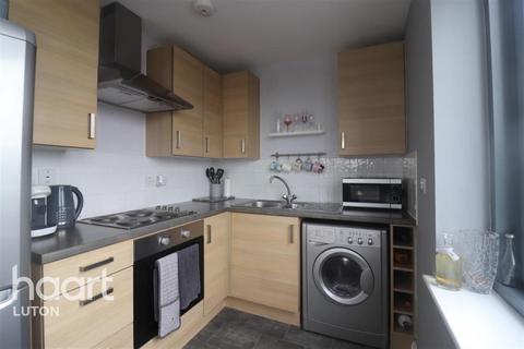 1 bedroom flat to rent, Monument Court, Stevenage