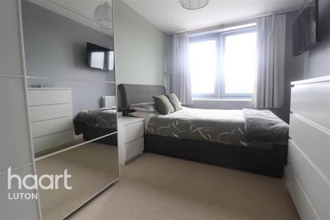 1 bedroom flat to rent, Monument Court, Stevenage