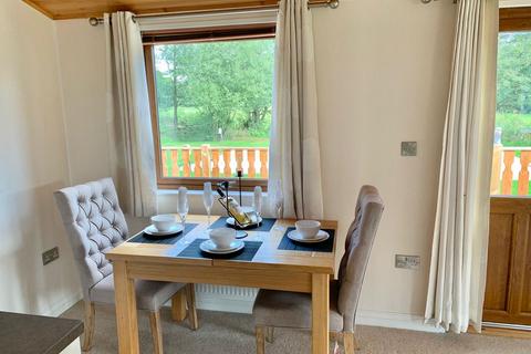 2 bedroom lodge for sale, Bowland Lakes Leisure Village, Cleveley, Bridge Bank Lane, Forton, Lancashire, PR1