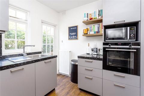 4 bedroom terraced house to rent, Bryanstone Road, Crouch End, London, N8