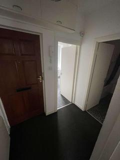 Studio to rent, Blackness Road, West End, Dundee, DD1