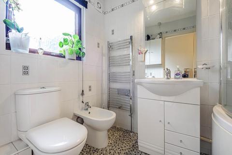 2 bedroom maisonette to rent, Clay Acre,  Chesham,  HP5