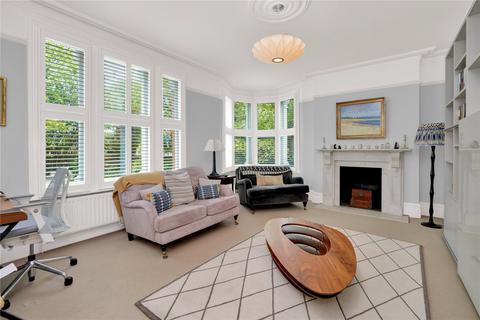 116 The Avenue, London, W13 8JX