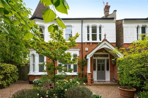 116 The Avenue, London, W13 8JX