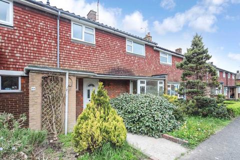 3 bedroom terraced house to rent - Eight Acres, Tring