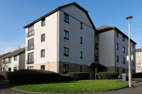 9/7 Connaught Place, Edinburgh, EH6 4RQ