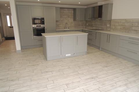 41a Barnes Crescent, Wimborne, BH21 2AY