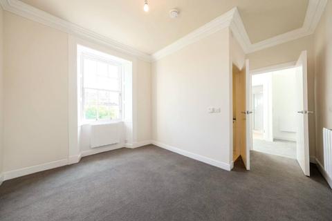 10a Main Street, Davidsons Mains, Edinburgh, EH4 5BY
