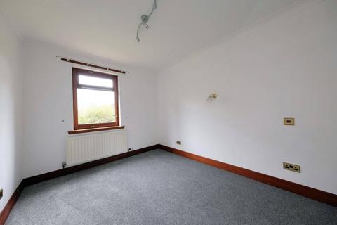 86/2 Barnton Park View, Edinburgh, EH4 6HJ