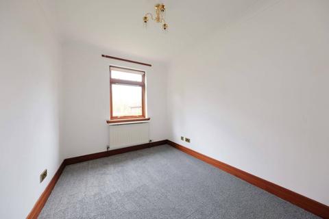 86/2 Barnton Park View, Edinburgh, EH4 6HJ