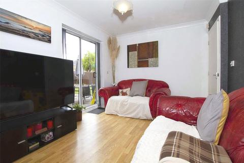 10 Ambleside Way, Leicester, LE2 9GJ