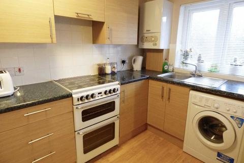 1 bedroom flat to rent, Methwyn Close, Locking Castle