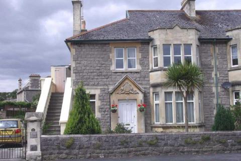 Clarence Grove Road, Southward