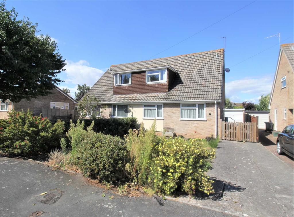 Knightcott Gardens, Banwell 3 bed bungalow £325,000
