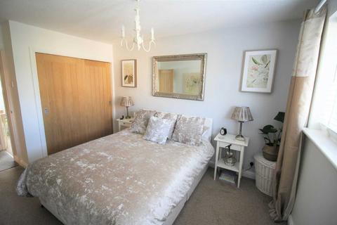24 Bilbie Road, Weston-super-mare, BS22 7QE