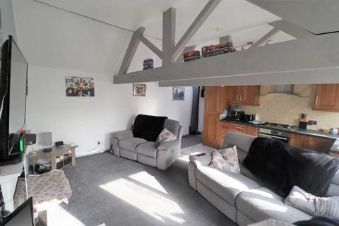 First Floor Flat, 18a Ashcombe Park Road, Weston-super-mare, BS23 2YE