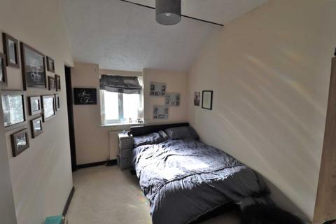 First Floor Flat, 18a Ashcombe Park Road, Weston-super-mare, BS23 2YE