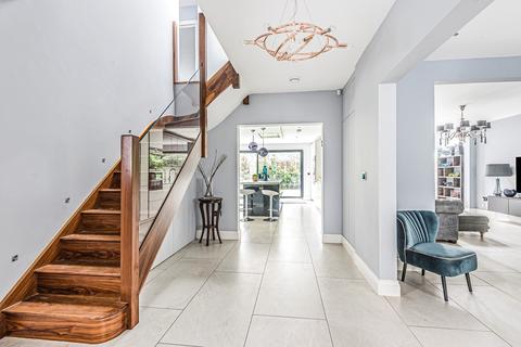 12 Mowbray Road, Edgware, HA8 8JQ