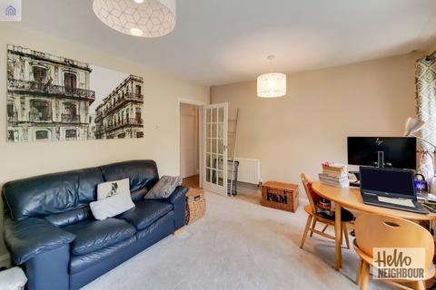 2 bedroom maisonette to rent, Cavendish Avenue, London, W13