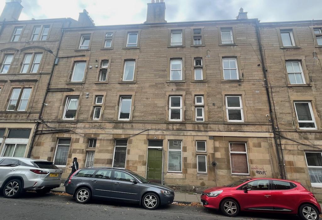 Albert Street, Edinburgh 1 bed flat £135,000