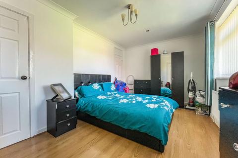 72 Brickgarth, Easington Lane, Houghton Le Spring, DH5 0LB