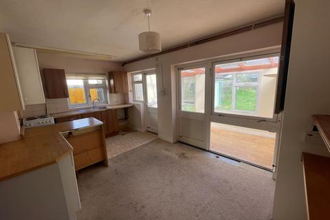 8 Saffron Road, Romford, RM5 3ES