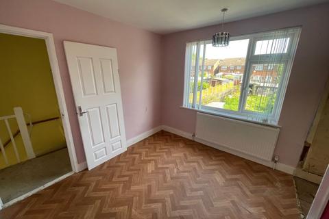8 Saffron Road, Romford, RM5 3ES