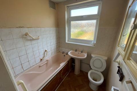 8 Saffron Road, Romford, RM5 3ES