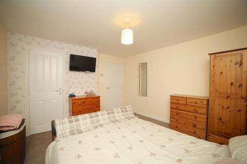 4 bedroom detached house to rent, Broadhead Drive, Shrewsbury, Shropshire, SY1