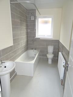 2 bedroom flat to rent, Stanhope Road, South Shields NE33