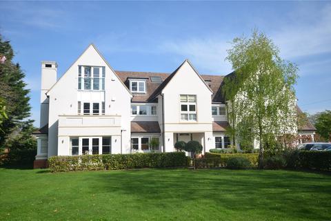 2 bedroom penthouse for sale - Westbourne Place, Farnham, Surrey, GU9