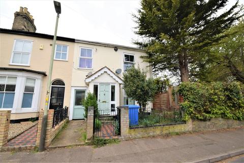 4 bedroom end of terrace house for sale - Norwich