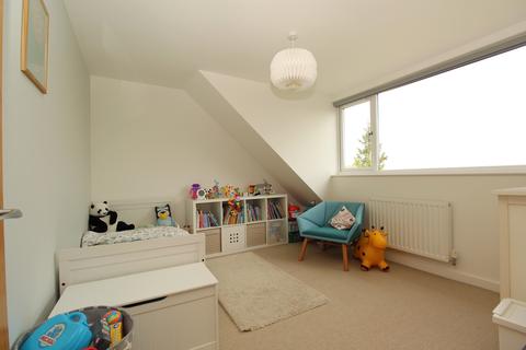 71 Clevedon Road, Failand, Bristol, BS8 3UL